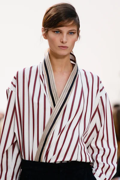 Look 38